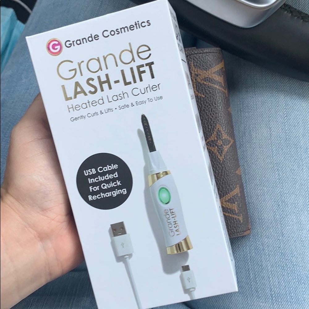 Grande Lift Heated Eyelash Curler